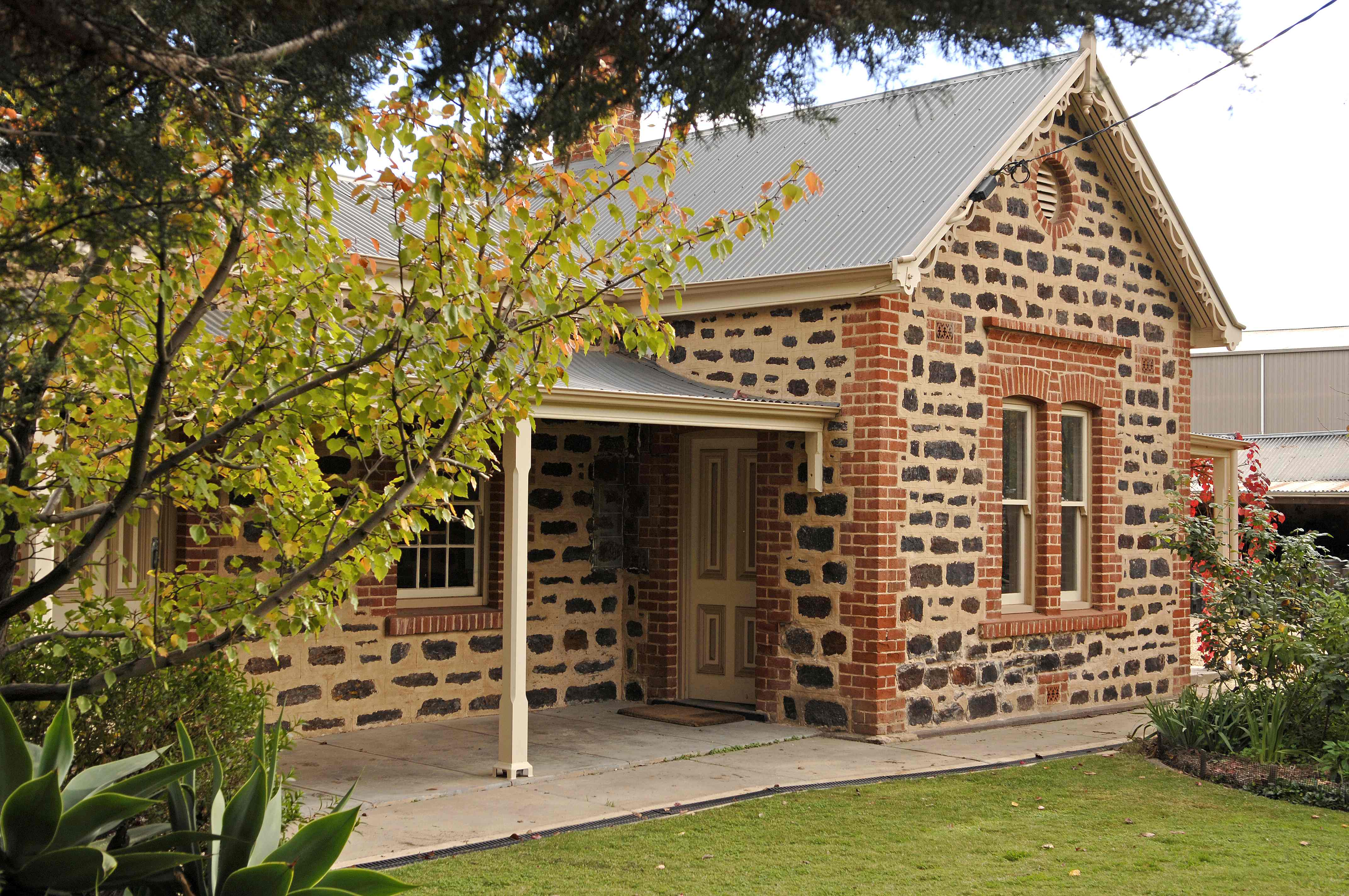 Four-Day Stay at Langmeil Winery – Barossa Valley Heritage Retreat & Home of the World’s Oldest Shiraz Vineyard for 4 Guests