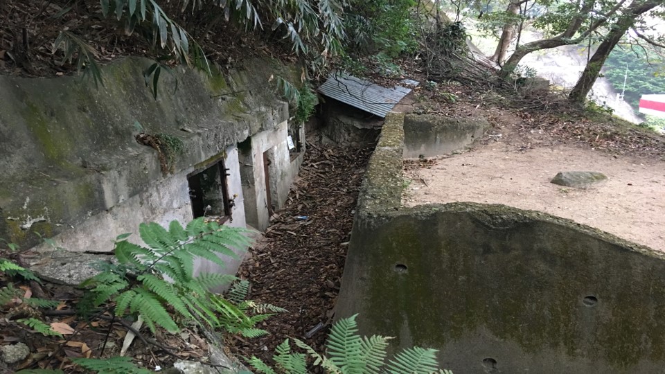 Guided Battlefield Walk of the Shing Mun Redoubt and Gin Drinkers Line by Philip Cracknell for up to 10 People