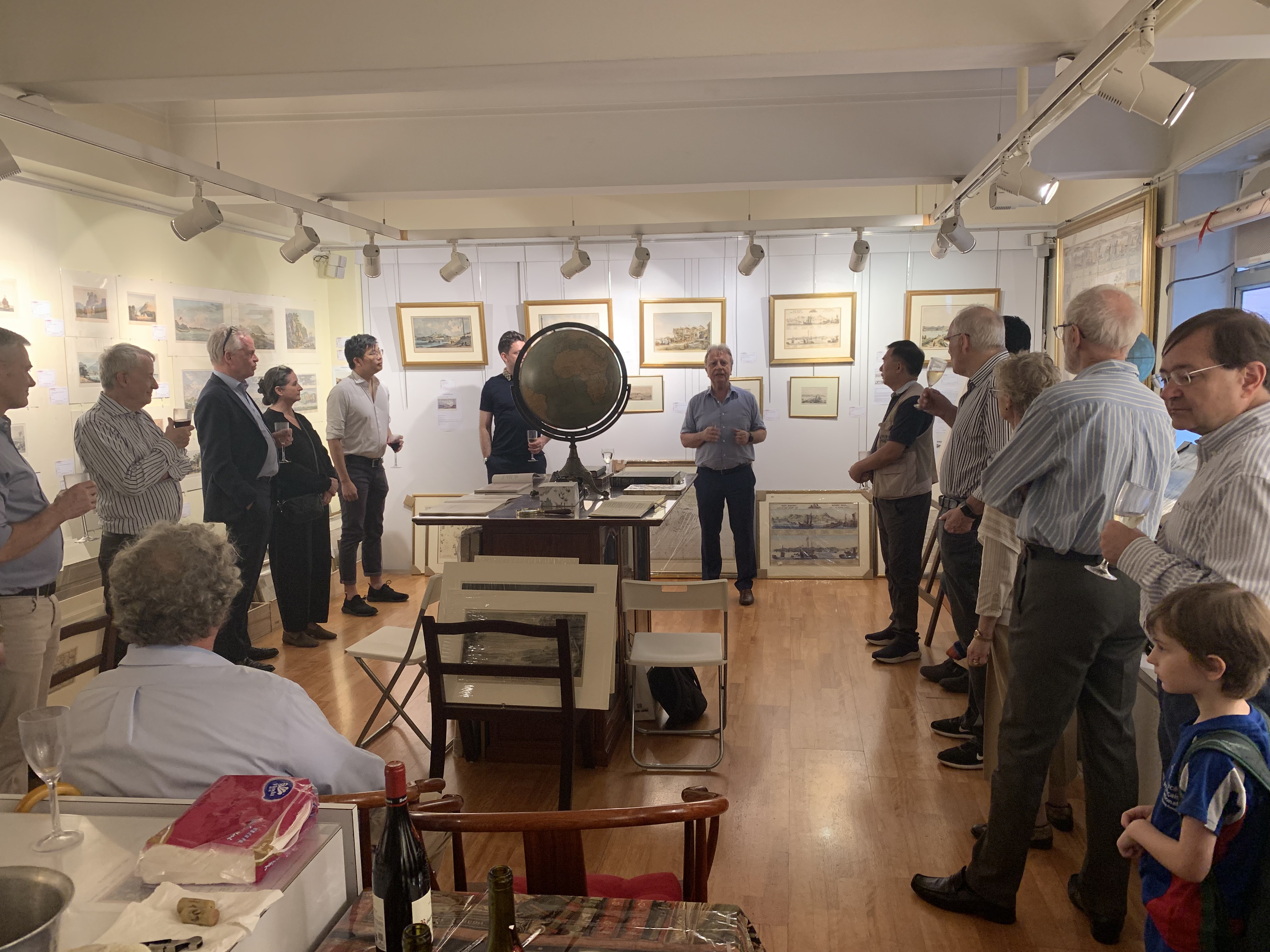 Private Seminar for 6 – 8 People on Collecting Historic Maps and Prints with wines and refreshments