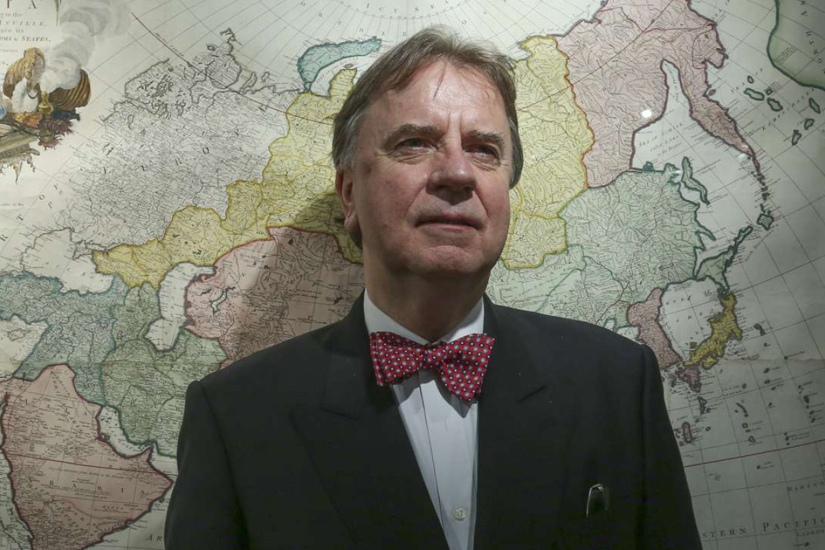 Private Seminar for 6 – 8 People on Collecting Historic Maps and Prints with wines and refreshments